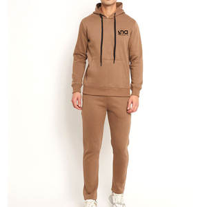 Survêtement homme prêt pour l'entraînement, en stock, avec tissu extensible et coupe ajustée, style décontracté - Product Image 1