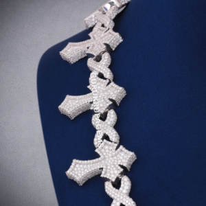 Collar cruzado infinito estilo hip hop RTS, completamente cubierto de piedras, hecho a medida, plata de ley 925, piedras de moissanita D VVS, probado con el equipo de prueba. - Product Image 3