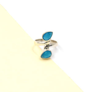 Anillo llamativo de calcedonia azul – Anillo con gema en forma de pera de 6x8 mm con corte a cuadros, chapado en plata, anillo bohemio llamativo, latón sin níquel - Product Image 5