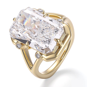 แหวนเพชรแล็บ 10 กะรัต แหวนเพชรหรูหราสำหรับผู้หญิง ทองคำ 10K ทรงเหลี่ยม Radiant Cut ได้รับการรับรองจาก IGI แหวนแต่งงานเพชรแล็บสำหรับเจ้าสาว - Product Image 1