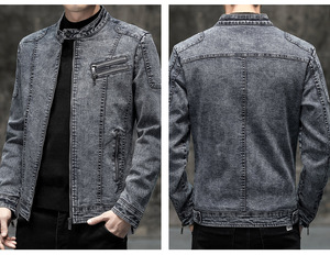 Veste en jean de coton pour homme avec fermeture éclair, design sportif brodé style motard, col rabattable, finition soignée - Product Image 4