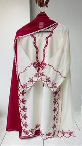 Conjunto de Kurta y Palazzo Negro Bordado para Mujer con Dupatta Rosa |   Elegante Traje Étnico para Fiesta - Product Image 2
