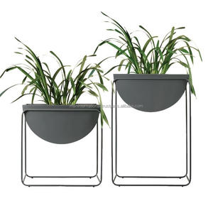 Decoraciones de boda de lujo Macetas y jardineras Metal y productos de venta caliente para el hogar Jardín Oficina Decorativo DE LA India - Product Image 5