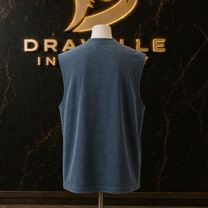 Camiseta sin mangas estilo Y2K, color azul petróleo, de algodón y modal lavado, con gráfico de estrella de terciopelo negro. - Product Image 2