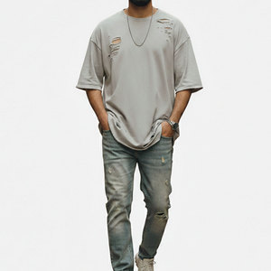 เสื้อยืดโอเวอร์ไซส์ลายกราฟิกสไตล์วินเทจ ผ้าฝ้ายพรีเมียมเนื้อนุ่ม สตรีทแวร์แฟชั่นสำหรับผู้ชาย ทันสมัย สวมใส่สบาย - Product Image 6