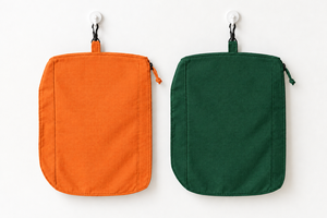 Petite trousse de toilette suspendue en coton orange simple avec fermeture éclair pour usage quotidien - Product Image 1