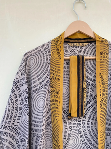 Beautiful <b>Black</b> and White With Yellow Border Kimono <b>Robe</b> Kimono Gown Floral Cardigan <b>Robe</b> for <b>Women</b> - Product Image 3