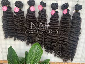 Vente en gros de mèches de cheveux bouclés en dentelle douce 5x5 HD Afro Loose Deep Wave Natural Wave, livraison rapide, cheveux vierges vietnamiens Remy, fermeture, mèches de cheveux bouclés, pas cher - Product Image 5