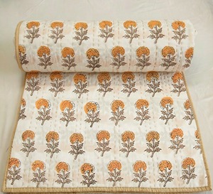 Handmade Reversible 100% Cotton Kantha <b>Quilt</b> Eco-Friendly Traditional Floral Design Skin-Friendly Washable Bedspread <b>Throw</b> for - Product Image 4