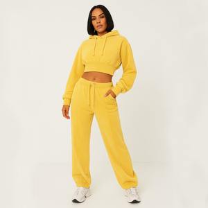 Conjunto de chándal de nailon para mujer con cremallera completa, estilo urbano, para montaña, personalizado, para jogging, calentamiento y running, de calidad - Product Image 1