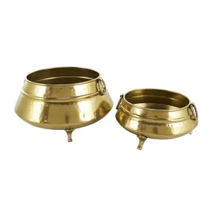 Ensemble de pots à fleurs en laiton, style vintage traditionnel, diamètre 10,38 pouces et 13,50 pouces, avec trois pieds, pour la décoration intérieure - Product Image 5