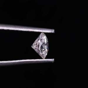 Paire de diamants de laboratoire taille brillant rond, de 0,51 à 3,01 carats, certifiés IGI, pierres lâches pour la fabrication de boucles d'oreilles, pendentifs et bijoux - Product Image 1