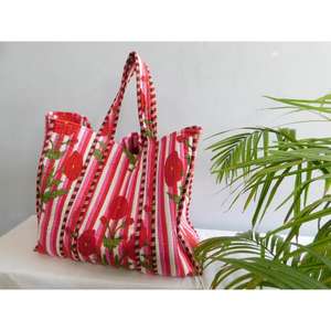 Sac fourre-tout en coton fait main imprimé floral SR Exports avec fermeture éclair, réutilisable, pour la plage ou le shopping, style bohème indien, à porter à l'épaule - Product Image 5