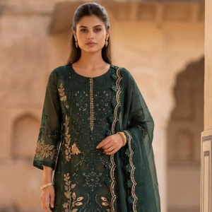 Salwar Kameez de Seda Semi-Cosido con Bordado y Lentejuelas, Estilo Moderno para Bodas, Fiestas y Diwali - Product Image 1