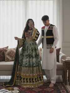 Vestido bordado de color morado de moda con chaleco a juego para parejas, vestidos formales vintage afganos - Product Image 2