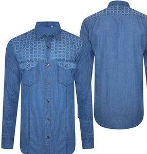 เสื้อเชิ้ตเดนิมผู้ชาย LUXE ATTIRE INDUSTRY ผ้าฝ้าย 100% ลายสก็อต สวมใส่สบาย ระบายอากาศได้ดี เป็นมิตรกับสิ่งแวดล้อม แฟชั่นฤดูร้อนและฤดูใบไม้ร่วง รับผลิตแบบ ODM - Product Image 4