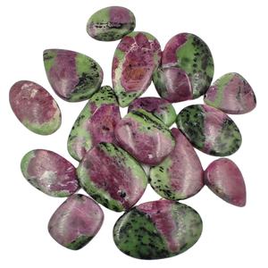 Natural zoisita rubí cabujón suelto piedras preciosas corte ovalado tamaño libre para colgantes de bricolaje - Product Image 1