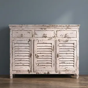 Buffet en bois blanc vieilli de style vintage avec trois portes à persiennes et trois tiroirs, console de rangement rustique de style farmhouse - Product Image 2