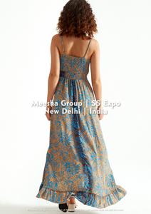 เดรสยาวสายเดี่ยวคอลึกทรงวีสำหรับผู้หญิง ลายดอกไม้ แต่งสม็อคด้านหลัง ผ้าพลิ้วไหว เหมาะสำหรับใส่ไปทะเลในฤดูร้อน มีหลายแบบให้เลือก - Product Image 2