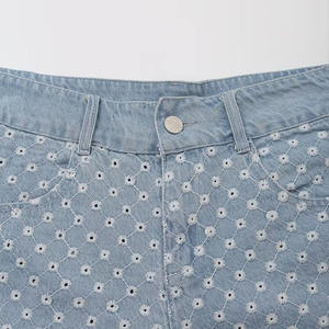Oferta Caliente: Shorts Vaqueros Casuales Rectos de Mujer Estilo Vintage para Verano, Mezcla de Poliéster/Algodón, con Recortes y Bordados, Estilo Vaquero Personalizado - Product Image 5