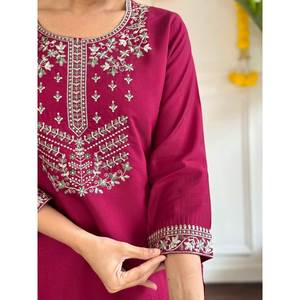 Ensemble haut et bas de taille XL pour soirée, couleur rose foncé, avec dupatta, look élégant, par JC Designer - Product Image 3