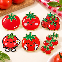 Pins de revers en émail motif tomate rouge Kawaii, personnalisés, OEM ODM, en métal, d'art et de collection, fiables, durables, uniques, faible MOQ, vente en gros d'usine, bon marché