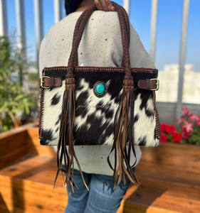 Cheveux fabriqués à la main sur cuir de vachette frange Turquoise pierre Western fourre-tout sac à main fait à la main en cuir véritable sac à main de luxe pour les femmes - Product Image 4