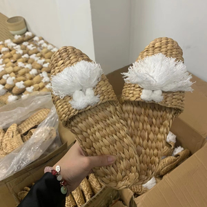 Wholesale Custom Water Hyacinth <b>Slippers</b> Water Hyacinth Beach Sandals Ladies Home <b>Slippers</b> Vietnam Supplier - Product Image 1