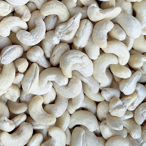 Hot Sale Raw Cashew <b>Nuts</b> WW180, WW240, WW320, LP, WS Cashew <b>Nuts</b> Bulk Cashew <b>Nuts</b> Factory Price - Product Image 1