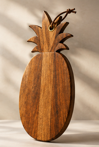 Tabla de cortar de madera de mango con forma de piña, bloque de cocina para cortar alimentos, bandeja para servir pan y queso con lazo de cuero - Product Image 3