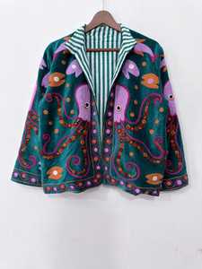 Veste en velours vintage colorée style marin avec motif pieuvre et broderie Suzani – Blazer d'hiver unique – Cadeau original - Product Image 5