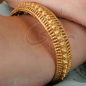 Made in <b>Pakistan</b> High Quality Gold Plated Women's Wedding Fashion Bangles Best Performance Top Grade - Product Image 6