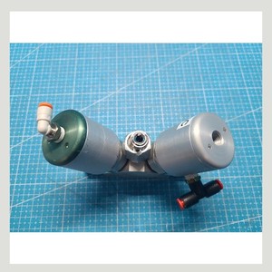 Válvula Neumática de Diafragma Swagelok 6LV-D1V222P-AB Usada Como Parte del Equipo Legacy Semiconductor - Product Image 2