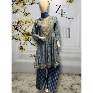 Conjuntos de mujer - Product Image 2