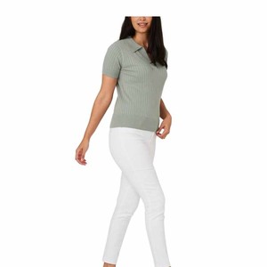 Camiseta Polo de Punto de Color Sólido para Mujer, Manga Corta, Casual, Largo Regular, Diseño Acanalado Verde Claro, Camisetas Polo ODM al por Mayor - Product Image 3