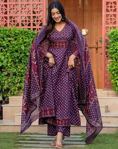 Traje Salwar Kameez Anarkali de Algodón para Mujer, Estampado Ajrakh, Estilo Tradicional, Largo hasta el Tobillo, Corte Regular, Estilo Casual de India y Pakistán - Product Image 1