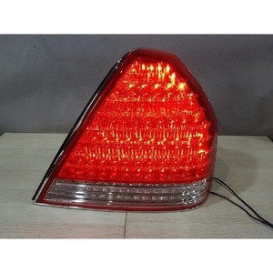 Luz Trasera Derecha Usada Centennial 924023B501 - Product Image 2