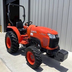 Tractor Kubota L2501 con Retroexcavadora y Cargador Frontal Todo en Uno, Bomba Hidráulica MOOG, Capacidad de Carga Nominal de 9 Toneladas y Motor - Product Image 2