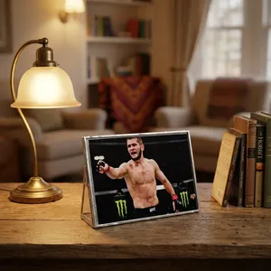 Cadre photo rectangulaire en métal au design artisanal, affichage horizontal sur bureau, cadre en métal avec finition grise, cadre photo de table - Product Image 3