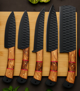 ชุดอุปกรณ์ทำครัวทำมือจากเหล็กกล้าคาร์บอนเคลือบผง พร้อมด้ามจับไม้หุ้มหนัง - Product Image 5