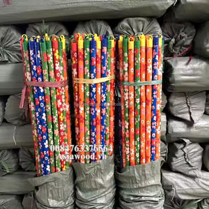 ไม้กวาดไม้จับไม้กวาดเคลือบพีวีซีเครื่องมือทำความสะอาดในครัวเรือน2024ราคาถูกจากโรงงานเวียดนาม