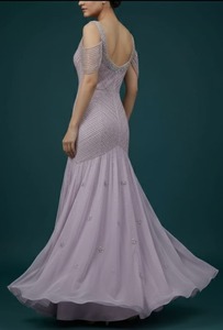 Robe de soirée longue perlée faite à la main de qualité supérieure avec un design élégant pour les occasions formelles, disponible au prix d'exportation - Product Image 2