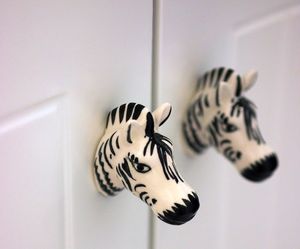 Poignée de tiroir décorative élégante en acier inoxydable et céramique, la plus vendue, pour armoires de cuisine et décoration intérieure - Product Image 3