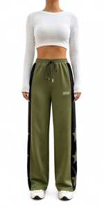 Pantalones Deportivos Anchos Color Verde Oliva para Hombre ONETEN APPAREL, con Bloques de Color, Franja Lateral, Estampado de Estrellas, Cintura Elástica con Cordón Ajustable, Estilo Urbano - Product Image 4
