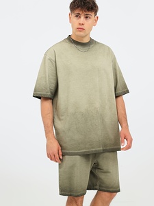 Ensemble T-shirt et short délavé à l'acide pour homme, personnalisable avec logo, ensemble 2 pièces 100 % coton, coupe oversize, style vintage - Product Image 2