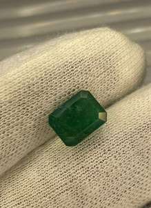 มรกตธรรมชาติทรงแปดเหลี่ยมขนาด 9.70x7.50 มม. มรกตสวยงามสำหรับทำเครื่องประดับ - Product Image 5