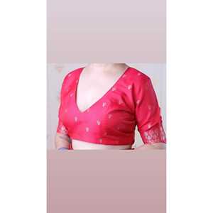 Châle en soie rose douce tissé double Zari Elite Weaves avec bordure à motif oiseau, élégant et féminin - Product Image 1