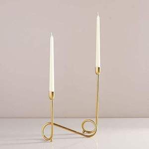 Support à bougies moderne en laiton pour table à manger et décoration intérieure, en béton, unique, avec pot à bougie - Product Image 5