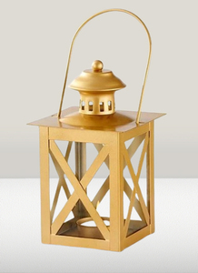 Farol moderno de metal y vidrio para decoración del hogar, hecho de metal duradero y diseñado para uso en interiores y exteriores, hecho a mano. - Product Image 3