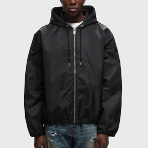 Veste coupe-vent décontractée légère pour hommes, conçue par les meilleurs fabricants de vêtements pour le commerce de gros - Product Image 1